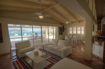 خليج سِمبسون Villa La Vista Grande سيمبسون باي